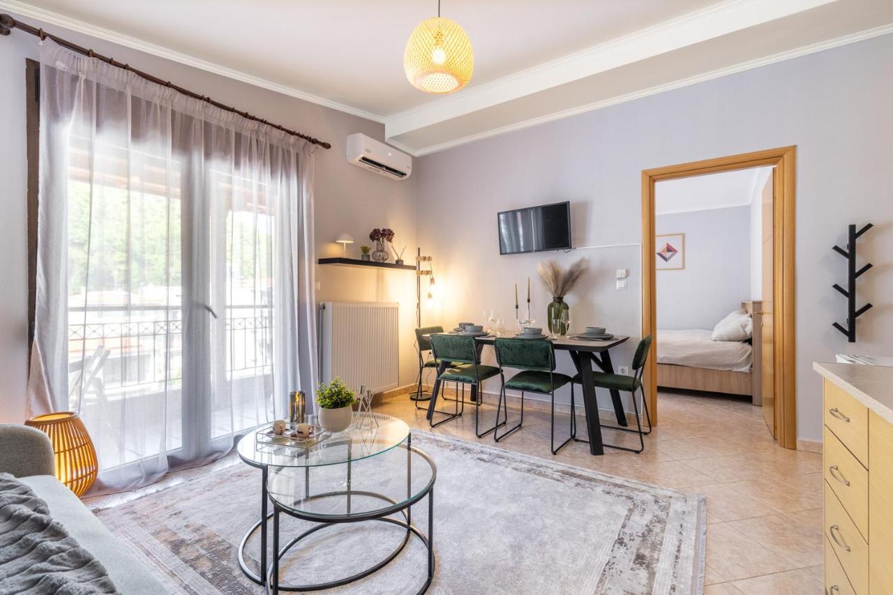 Luxury Central Apartment Xanthi Esterno foto