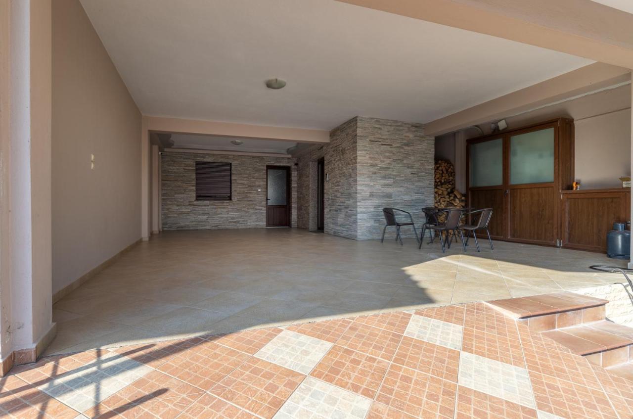 Luxury Central Apartment Xanthi Esterno foto