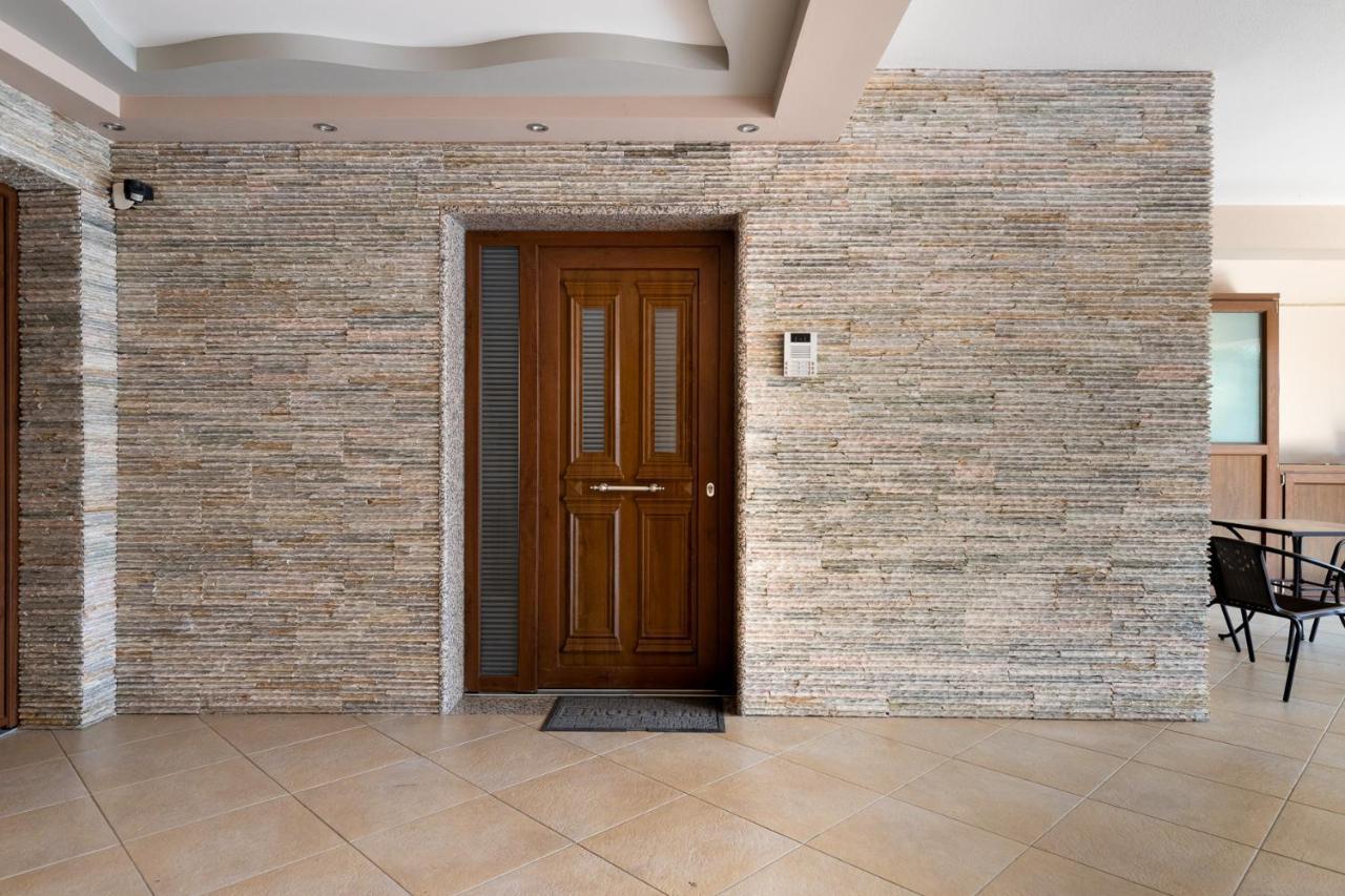 Luxury Central Apartment Xanthi Esterno foto