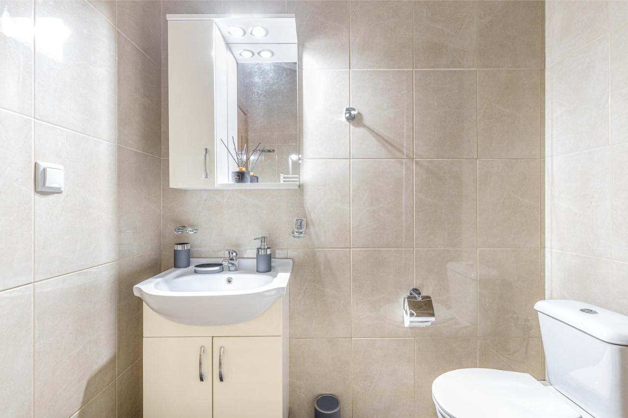 Luxury Central Apartment Xanthi Esterno foto
